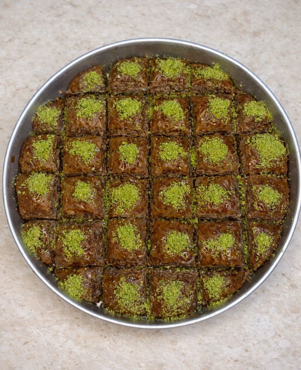 Bakllava me Kakao & Stika